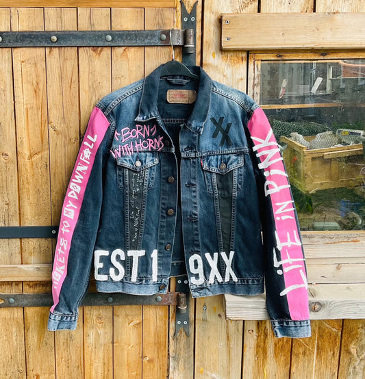 Custom Machine Gun Kelly V4 Black