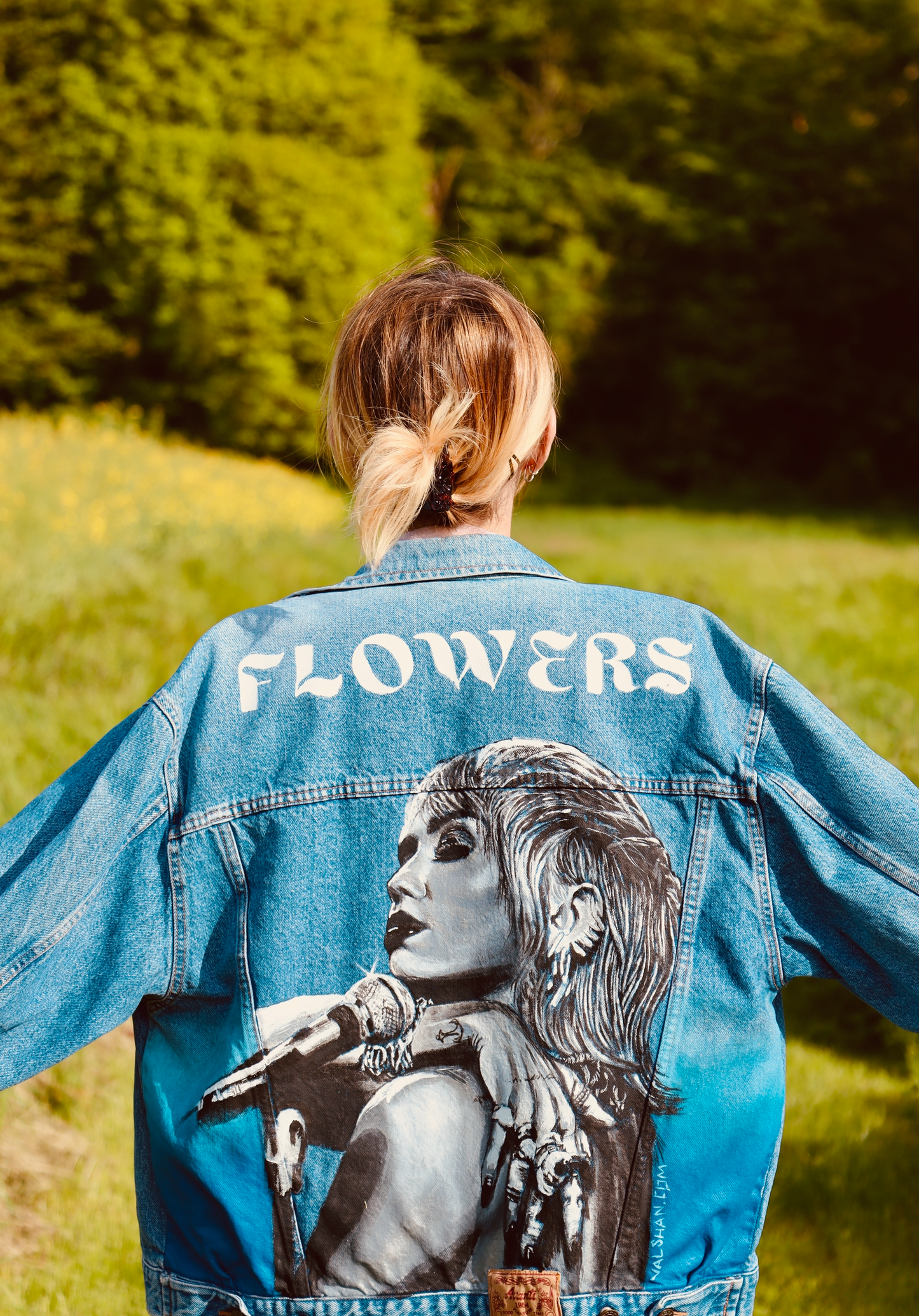 Custom Miley Cyrus - Flowers